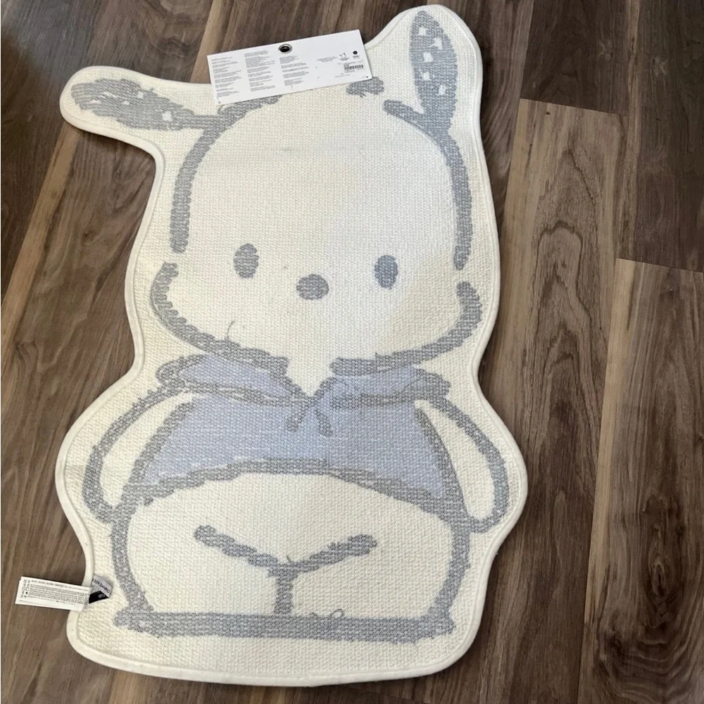 Sanrio & Forever 21 pochacco mat 50th anniversary